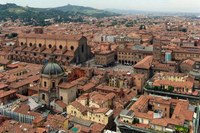Bologna, contributi per l’affitto: priorità a famiglie con minori e under 35