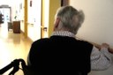 Visite in sicurezza agli ospiti delle Strutture residenziali per anziani e disabili: entro la prima decade di novembre tamponi rapidi gratuiti ai parenti
